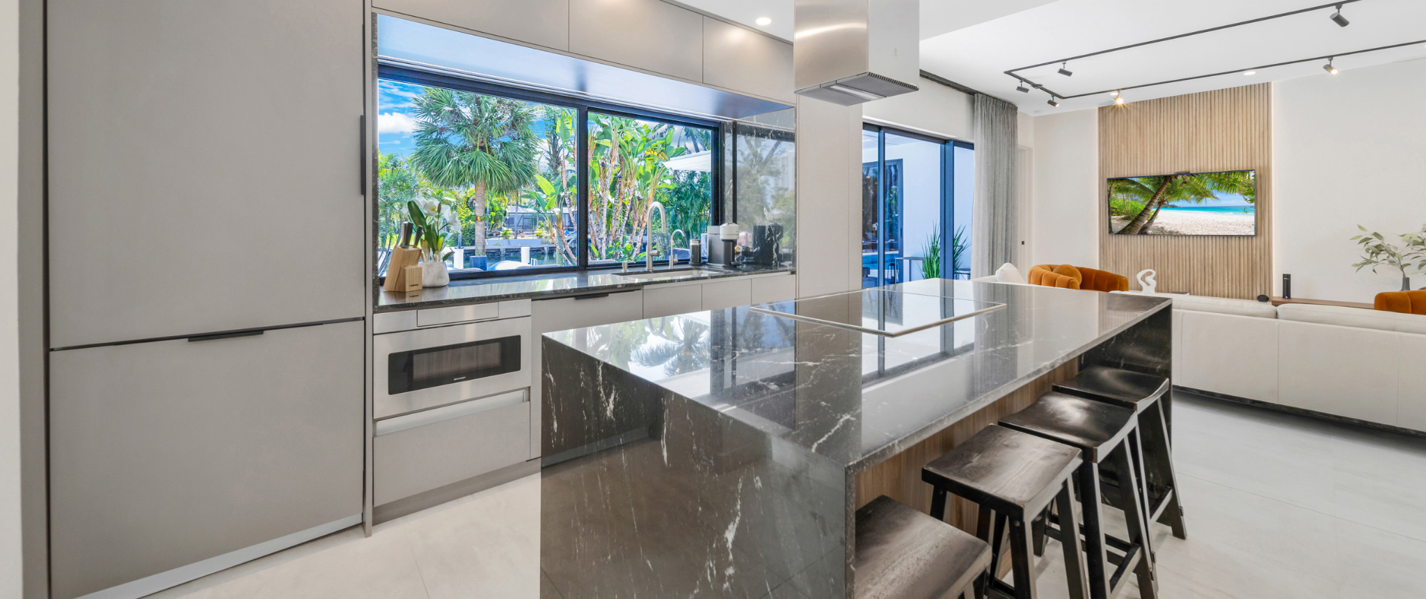 04-IMG-Hero-Banner-04